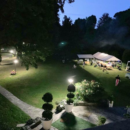 "La Selvetta" Bed And Breakfast Buguggiate Ngoại thất bức ảnh