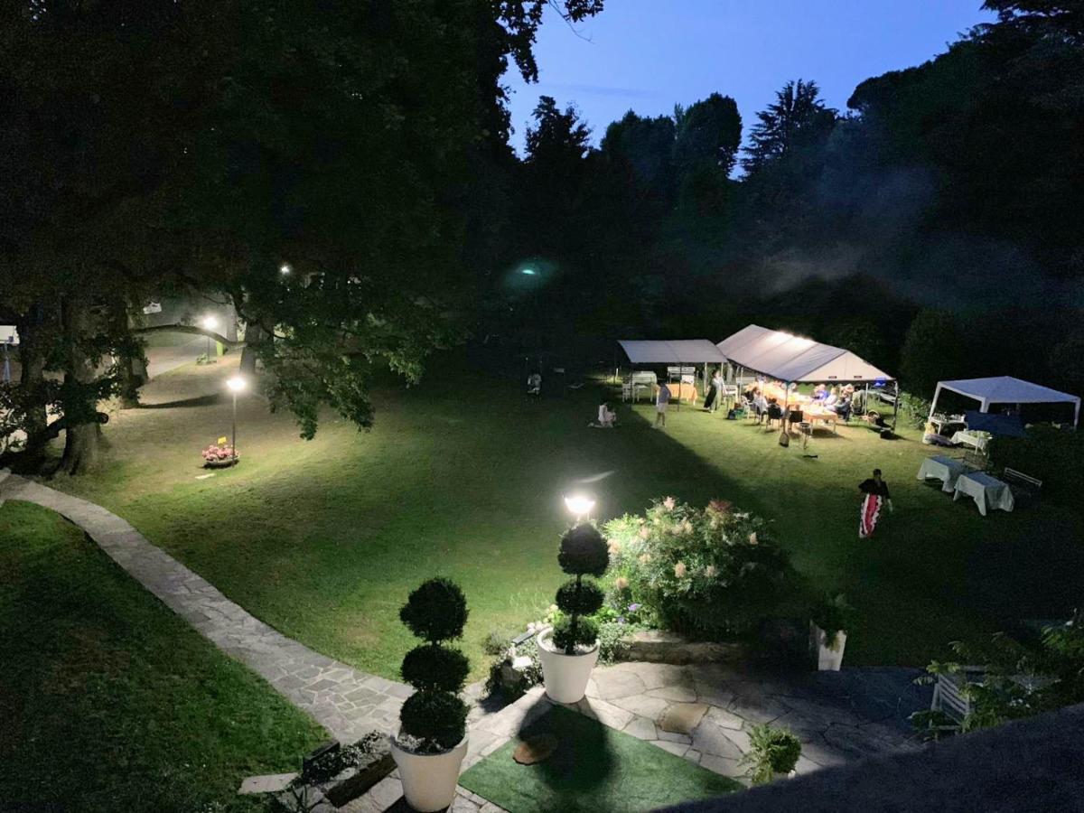 "La Selvetta" Bed And Breakfast Buguggiate Ngoại thất bức ảnh