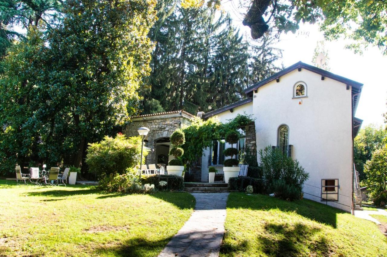 "La Selvetta" Bed And Breakfast Buguggiate Ngoại thất bức ảnh