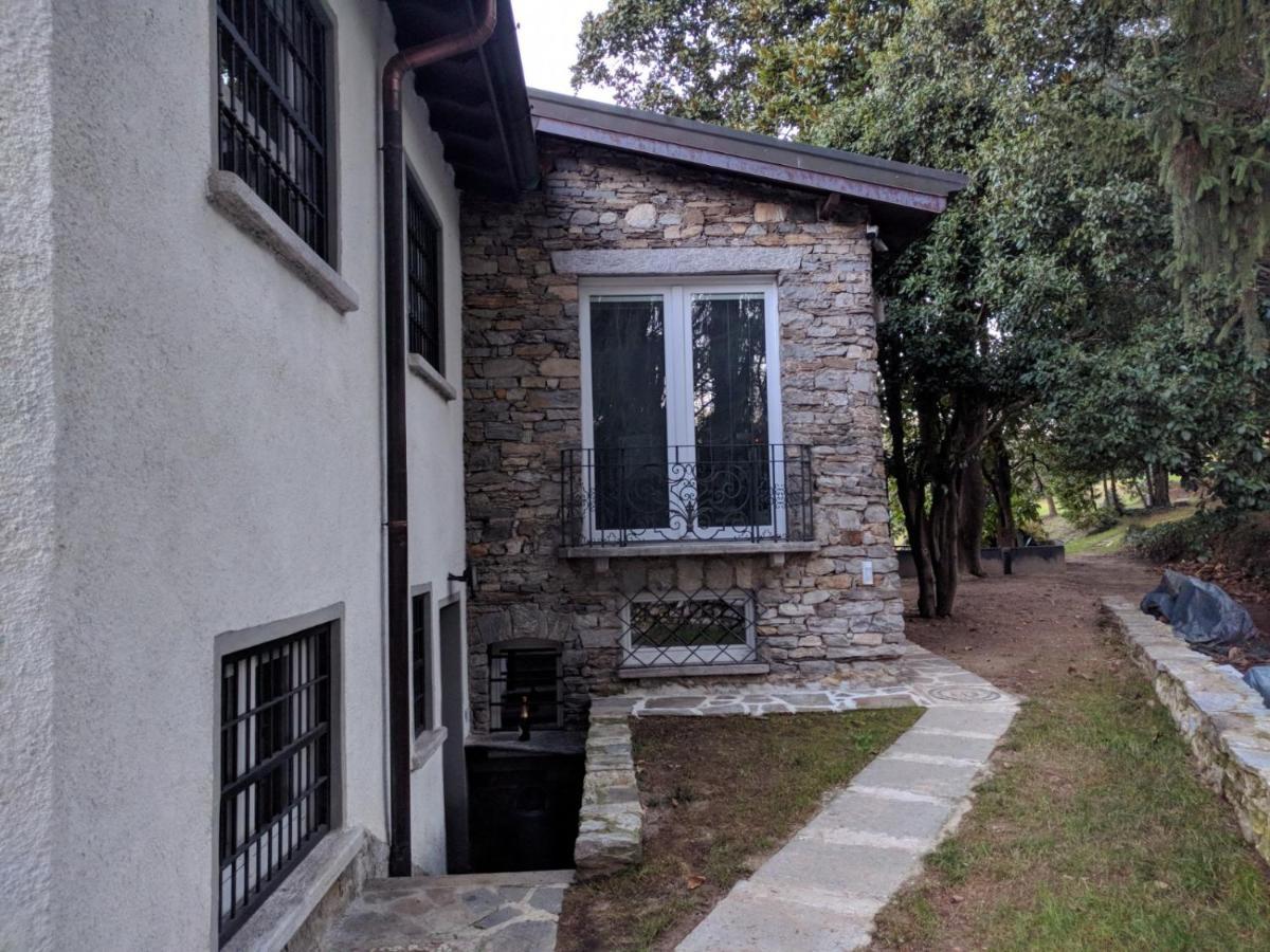 "La Selvetta" Bed And Breakfast Buguggiate Ngoại thất bức ảnh